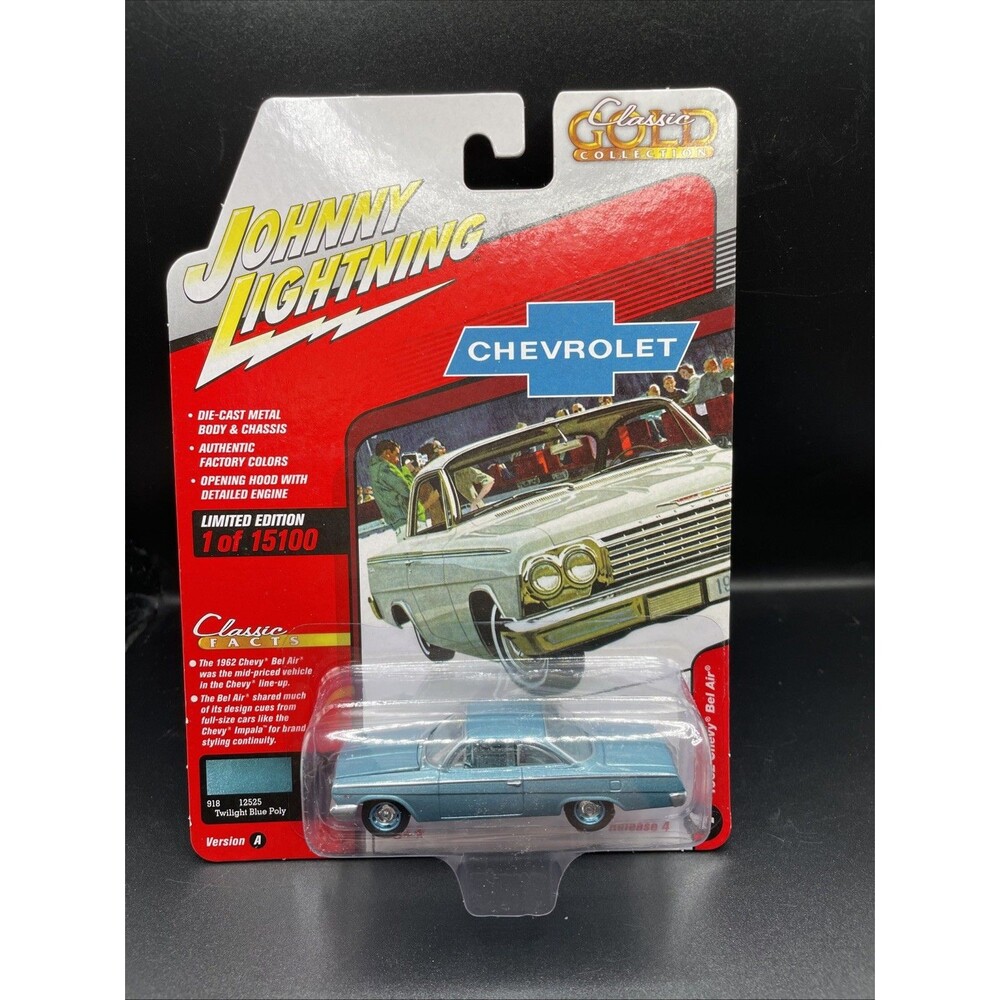 Johnny Lightening Classic Gold collection 1:64. 1962 Chevy Bel-Air. Twilight Blu